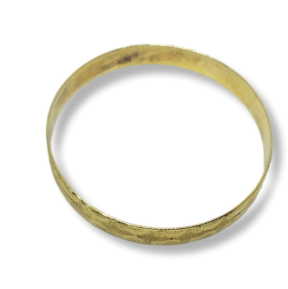 VINTAGE GOLDPLATED BANGLE BRACELET WITH DIAMOND CUT DESIGN DETAIL - Picture 6 of 6